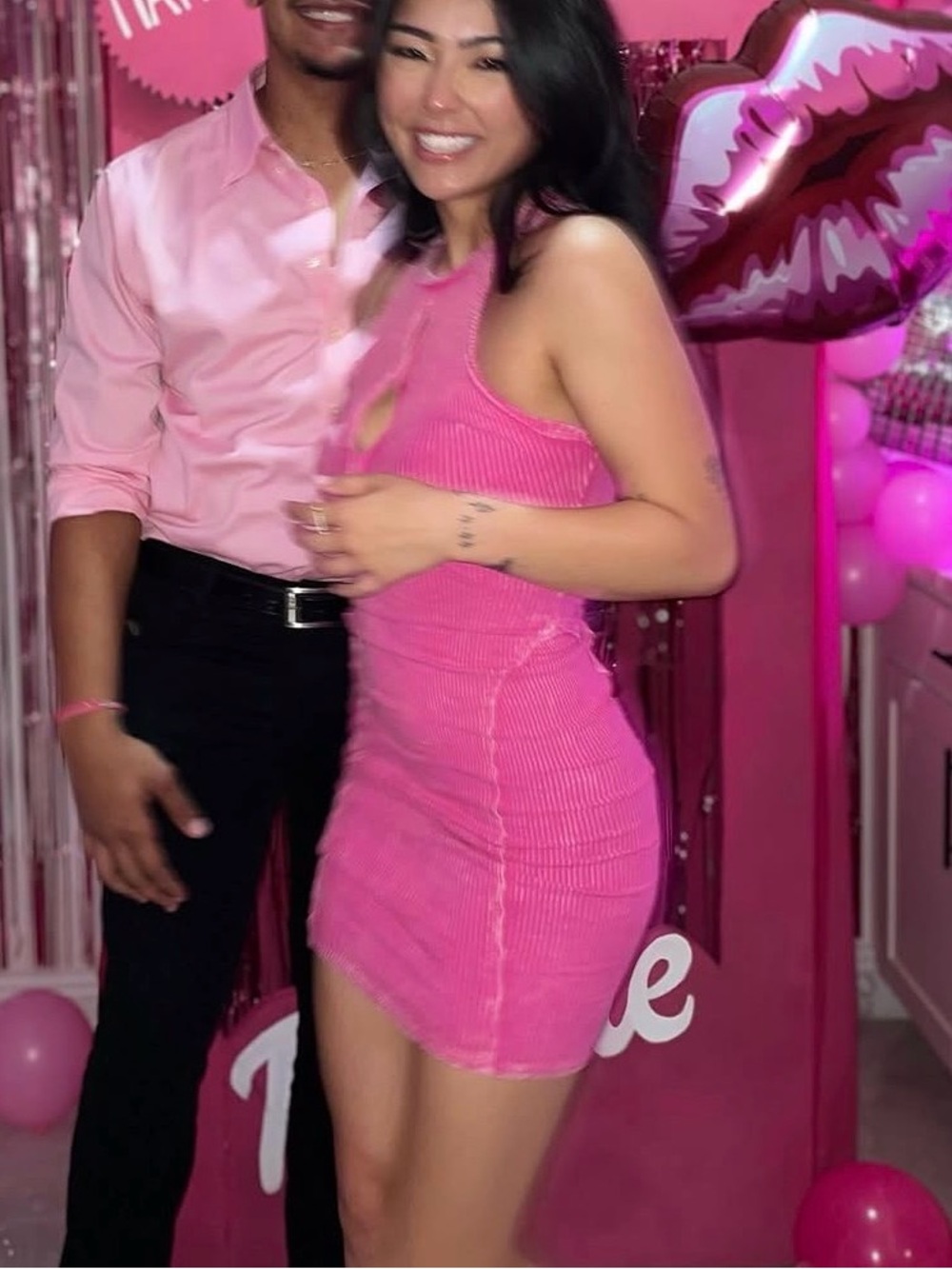 Women's Hot Pink Ribbed Halter Bodycon Dress